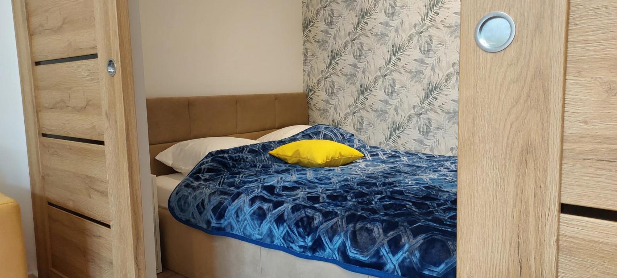 Blue&yellow
